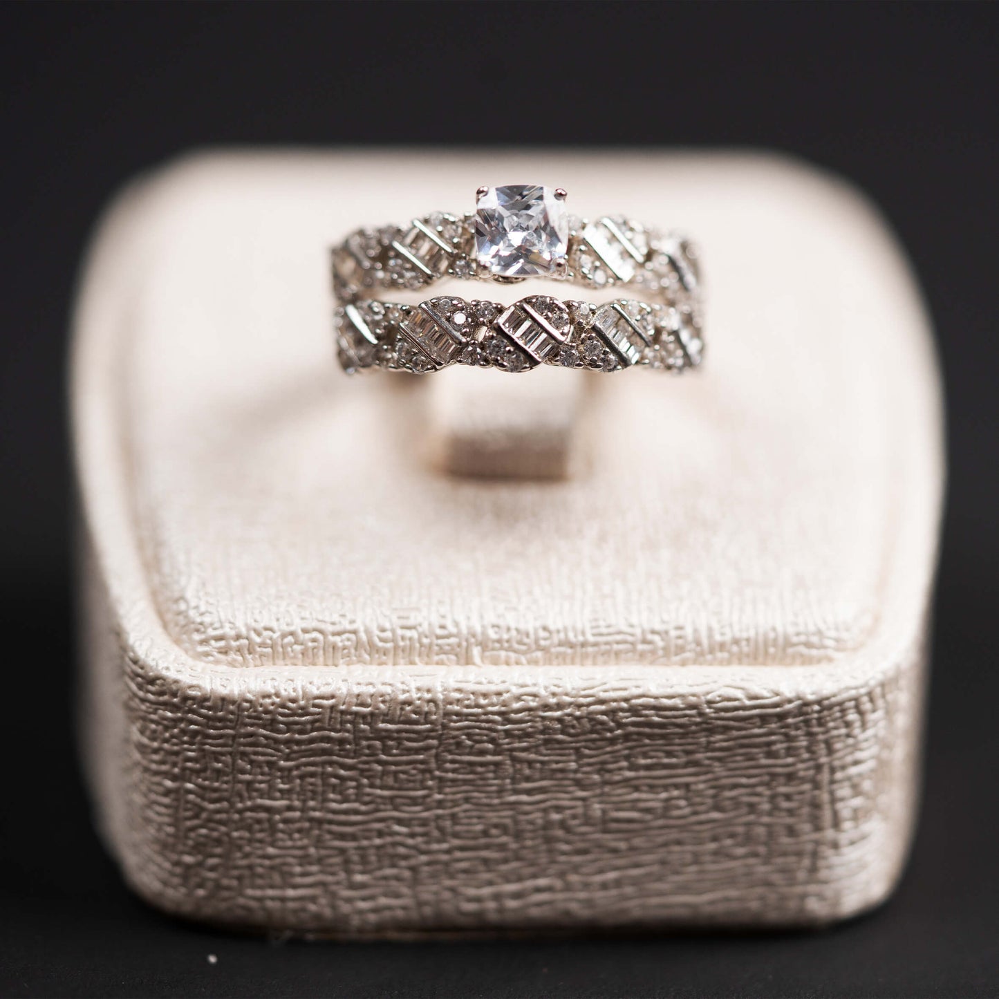 bague 007