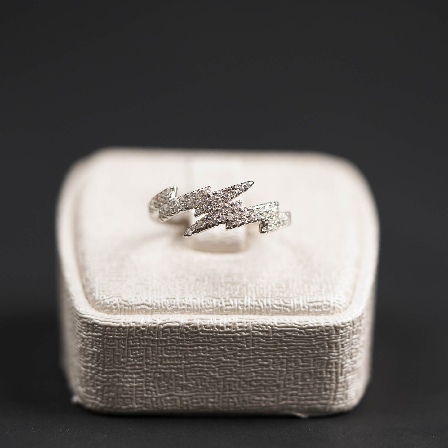 Bague 084