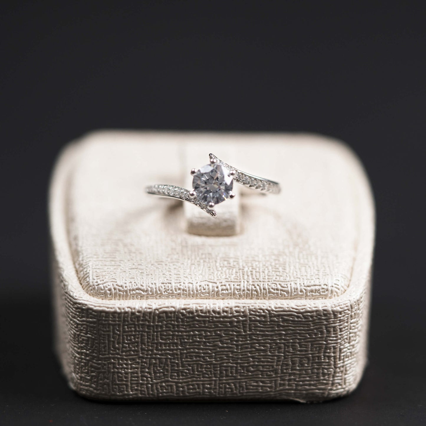 Bague 096