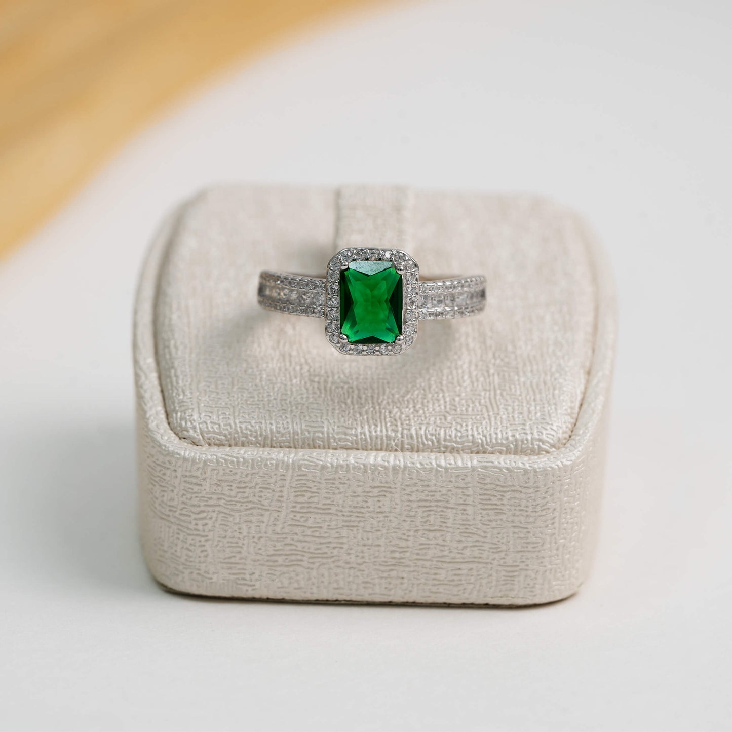 bague 010