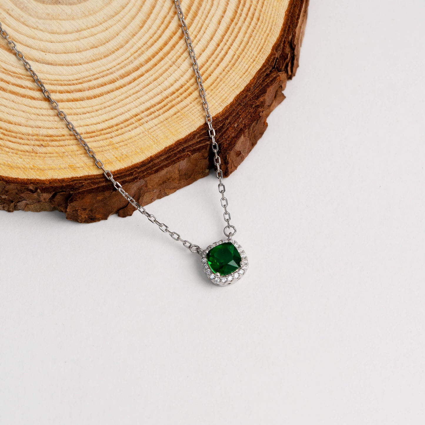 chaine 023