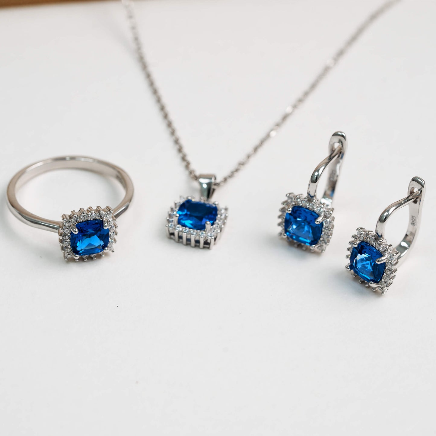 Parure 022