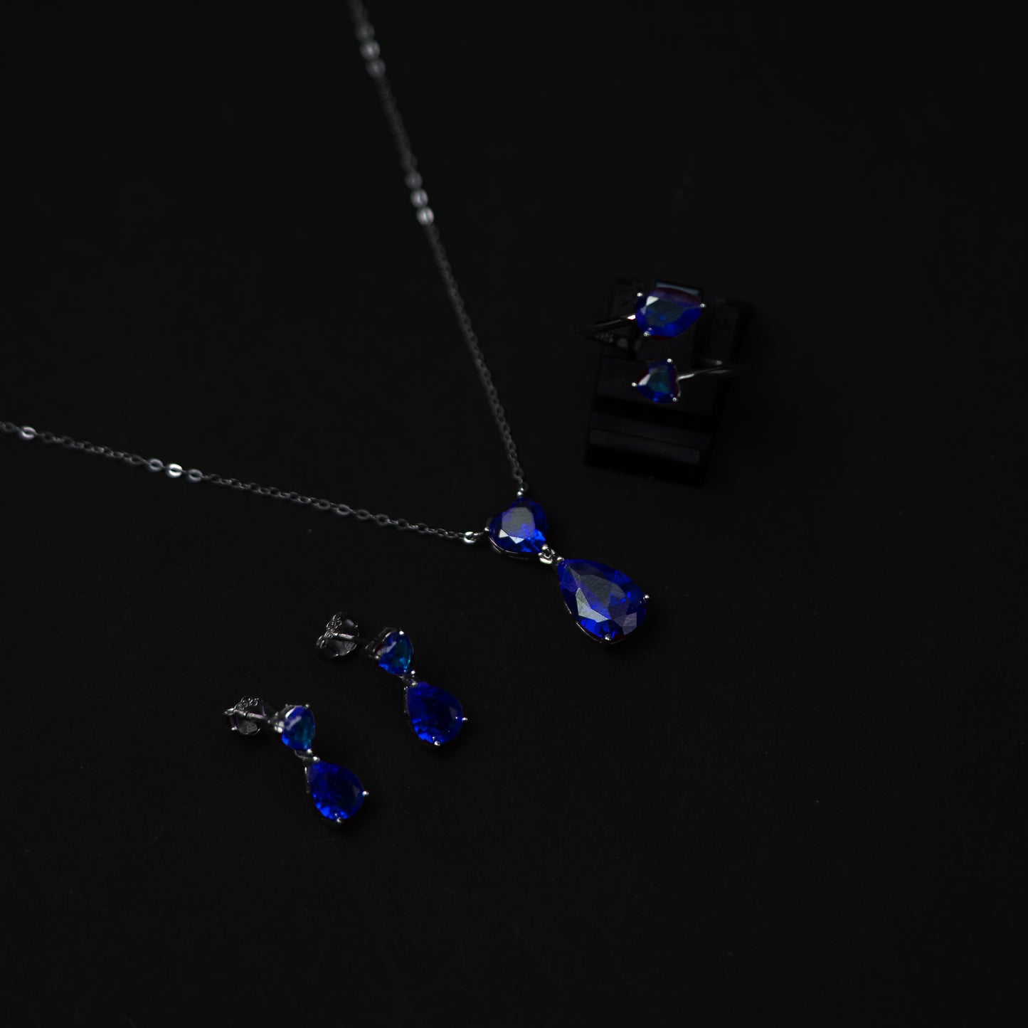 Parure 112