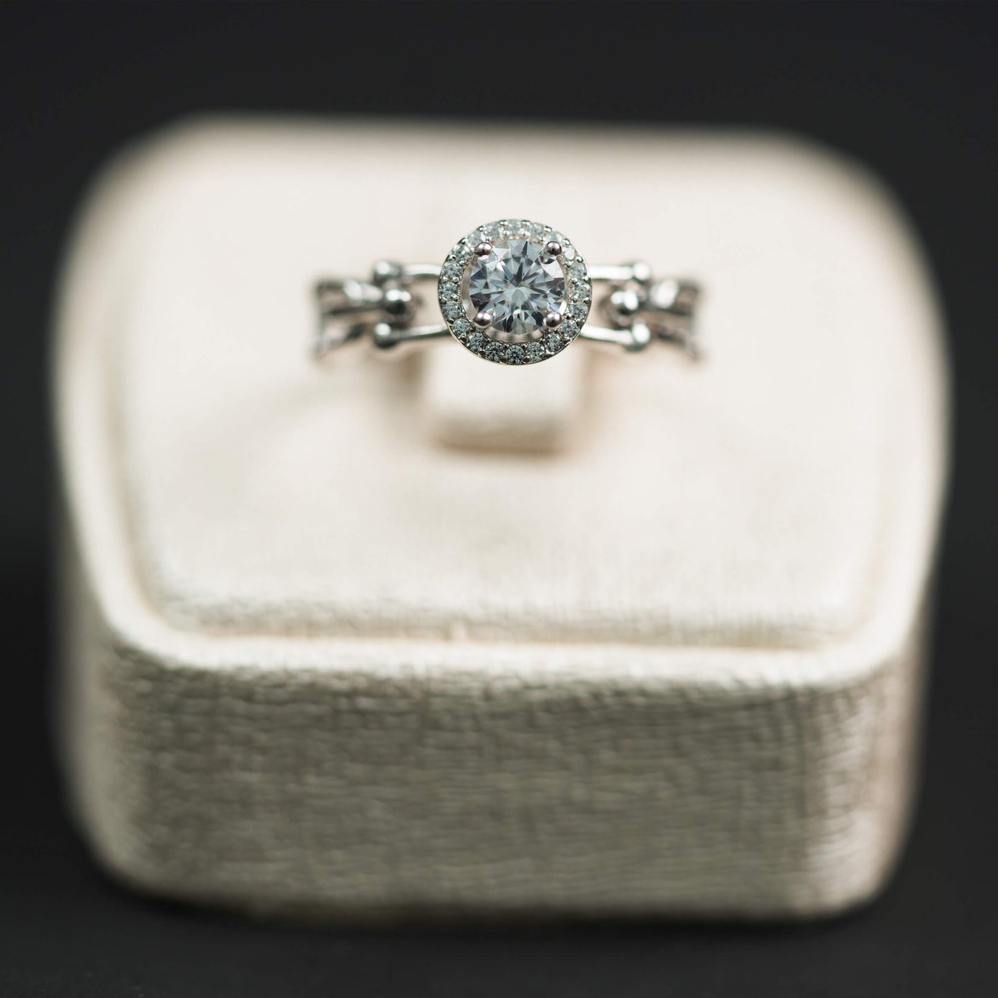 bague 008