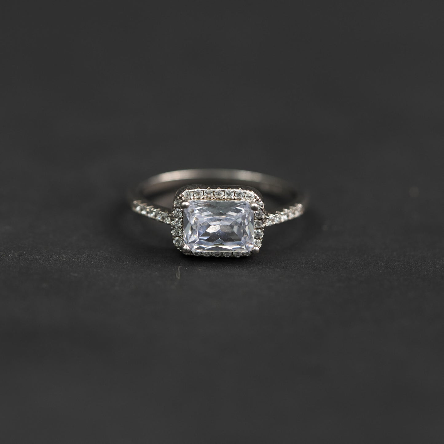 Bague 050