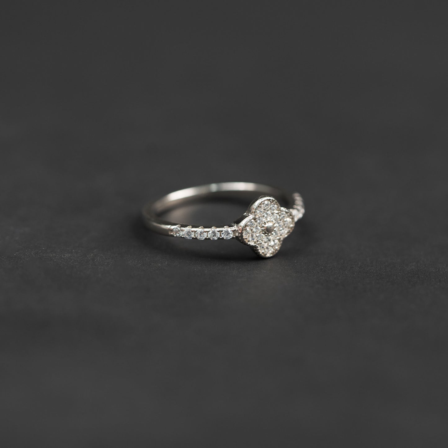 Bague 060