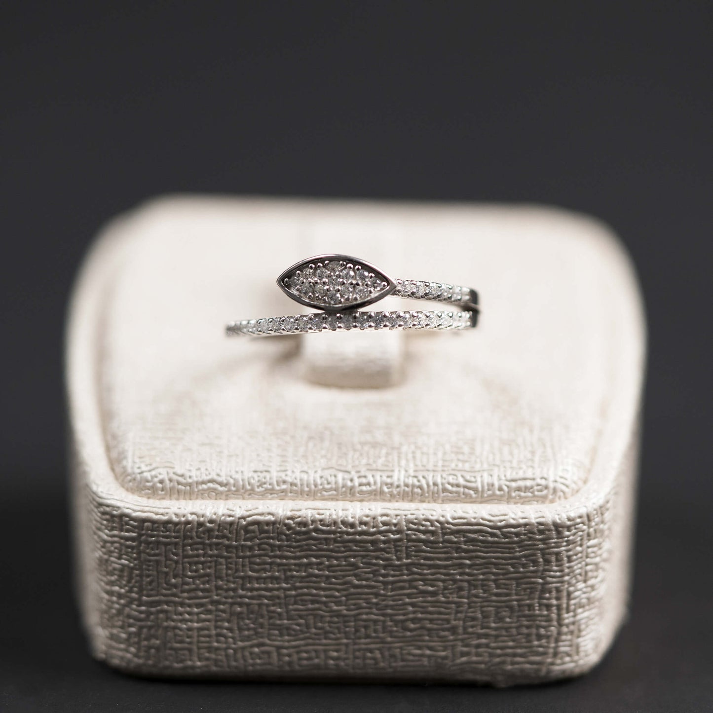 Bague 079