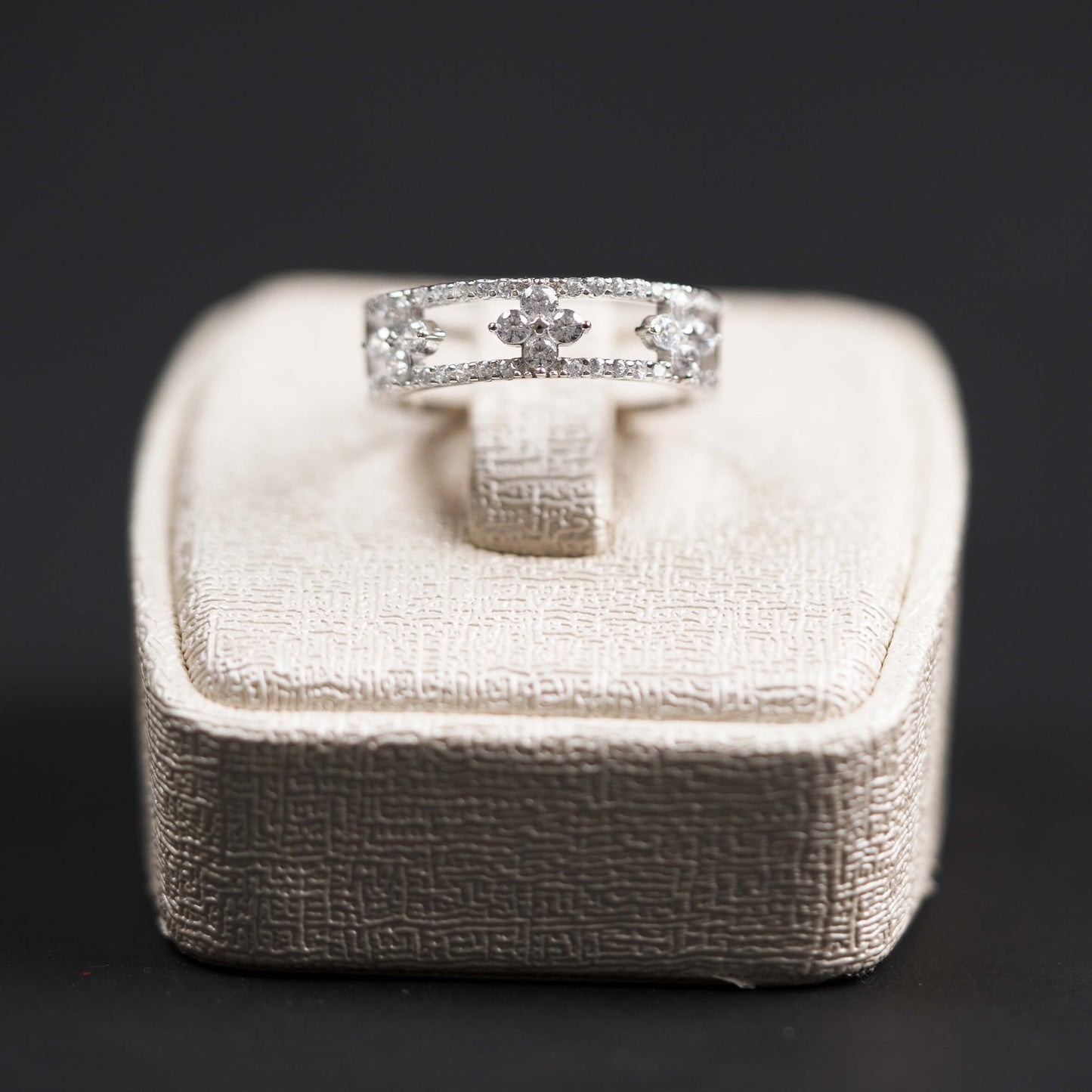 Bague 103