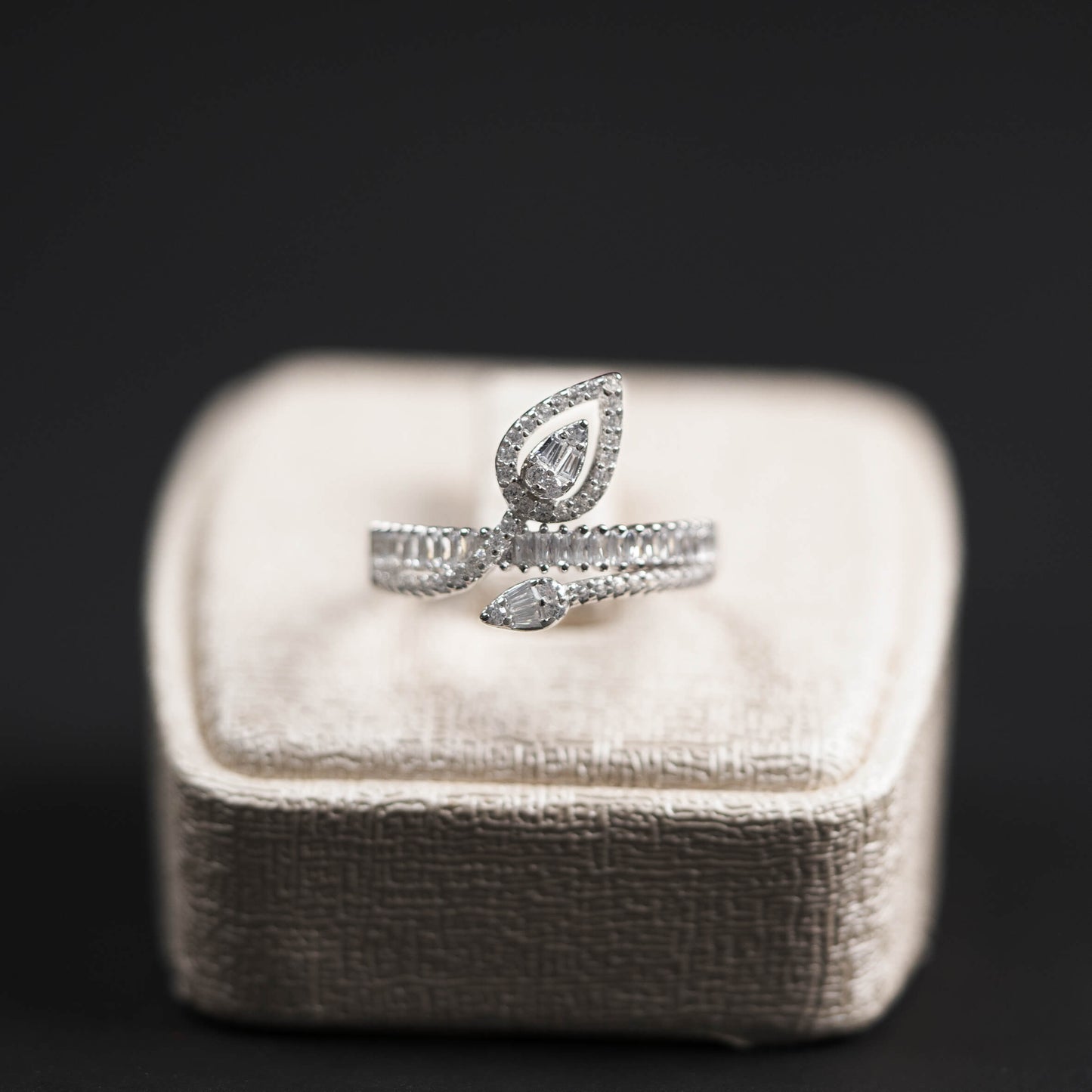 Bague 111