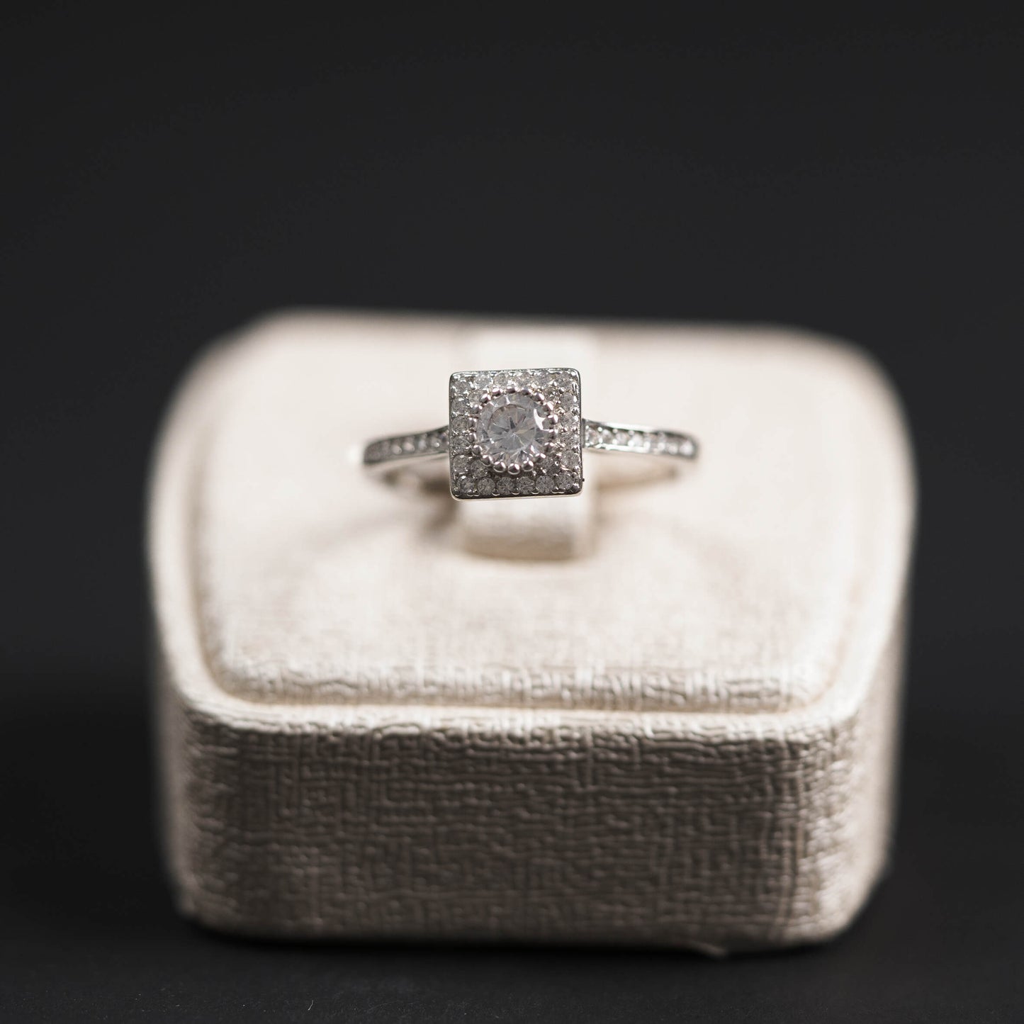Bague 117