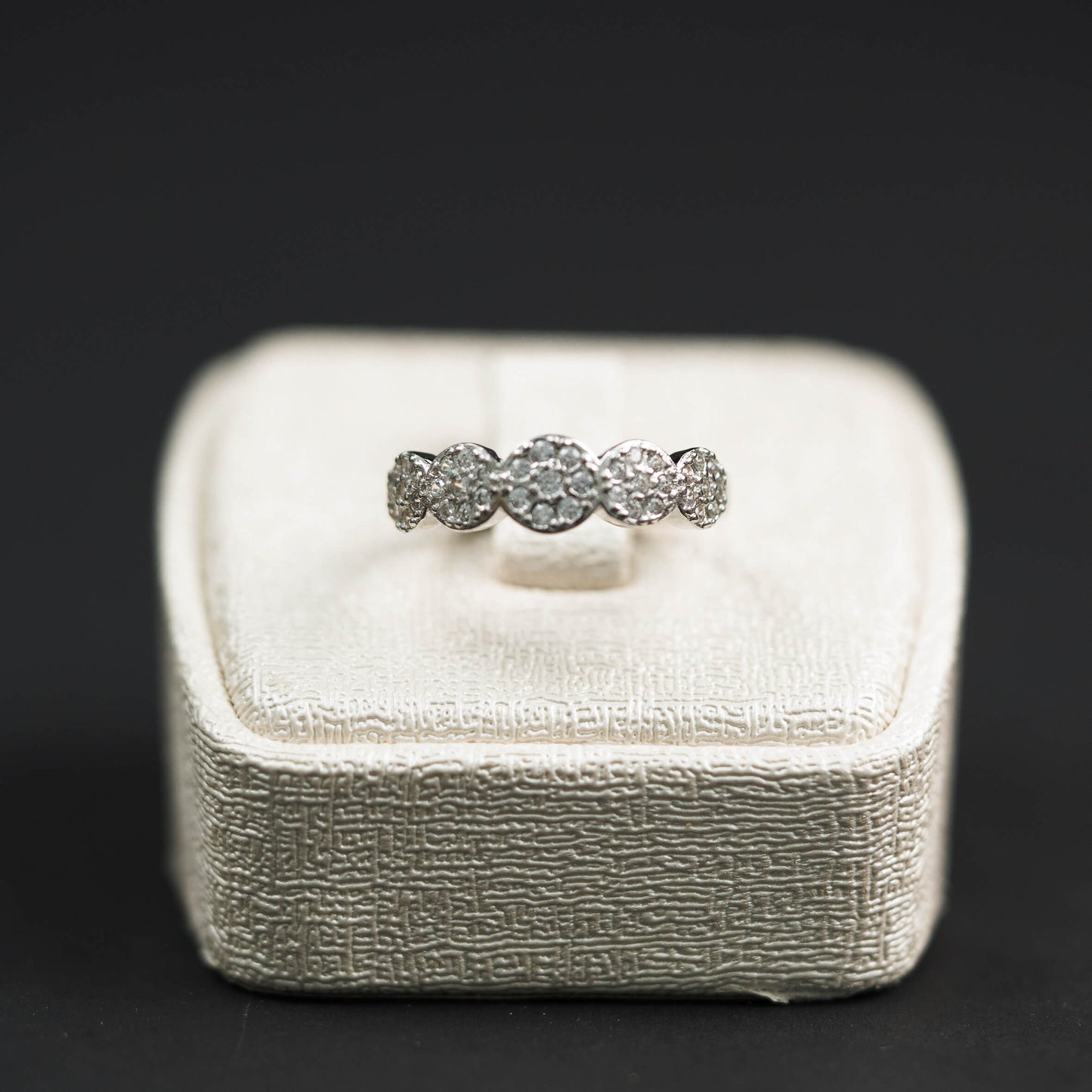 Bague 136