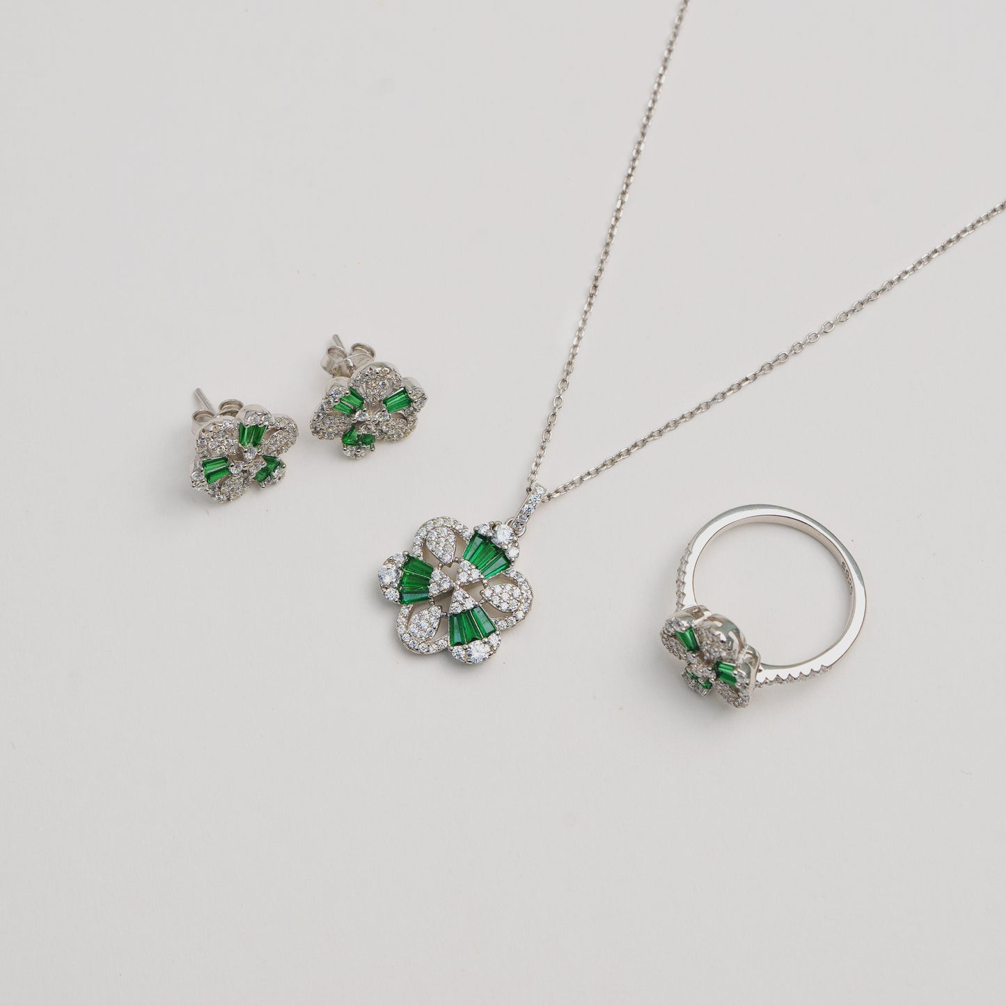 Parure 017